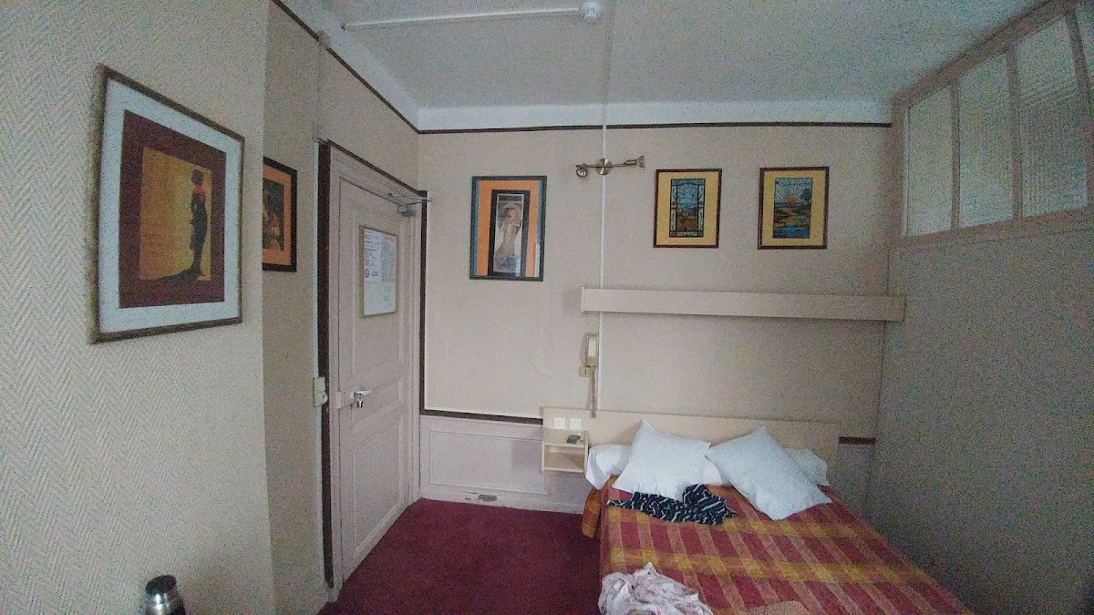 Room 3