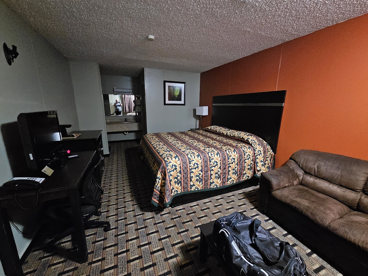 Room 4
