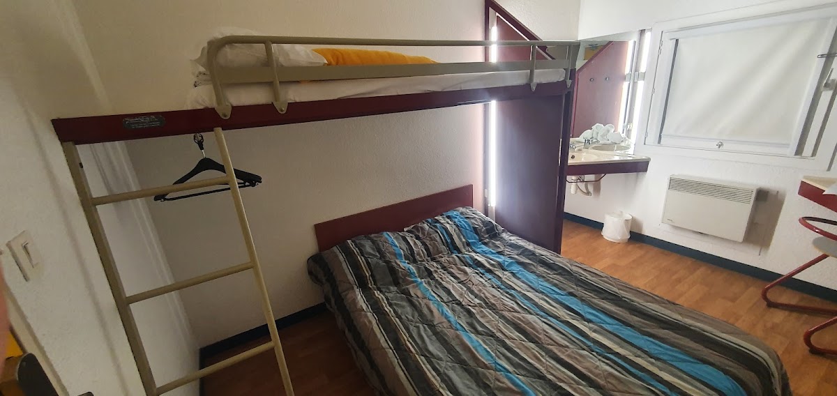 Room 5