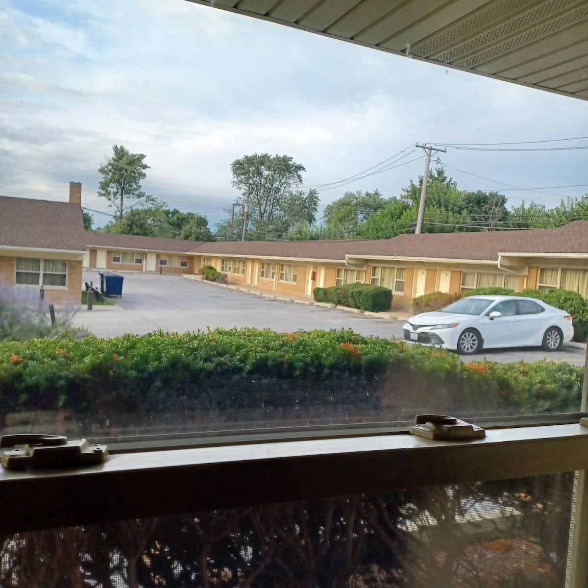 Stony Island Motel