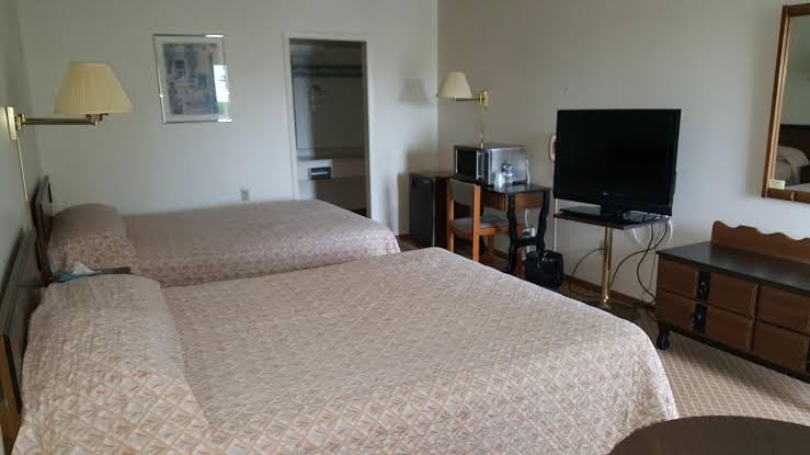 Room 9