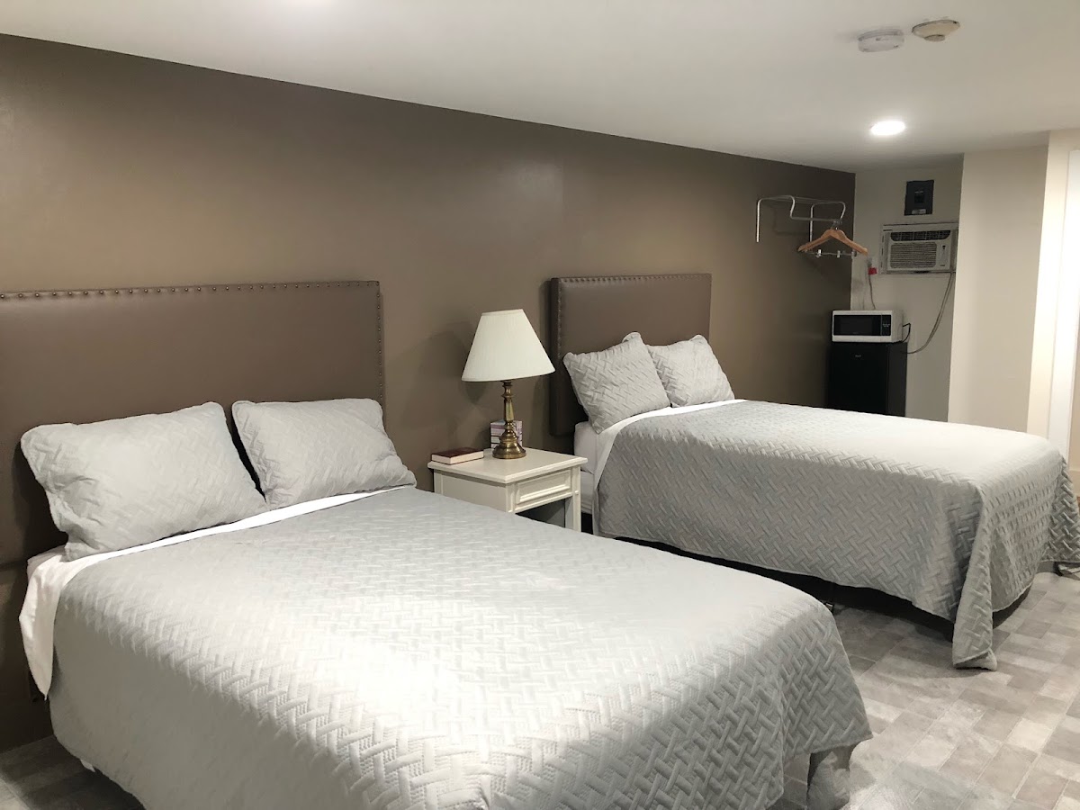 Room 9