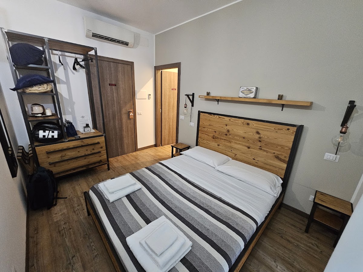 Room 1