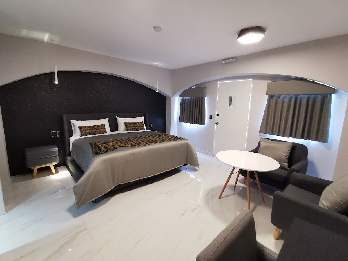 Room 8