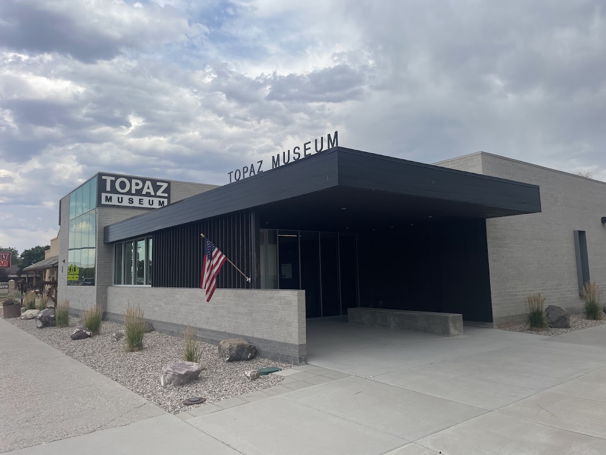 Topaz Museum
