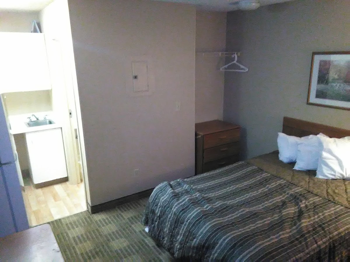 Room 9