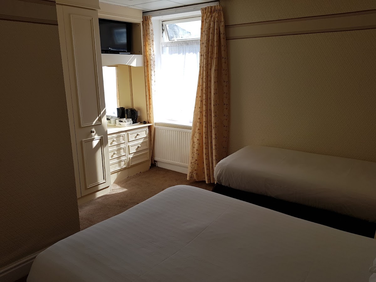 Room 7