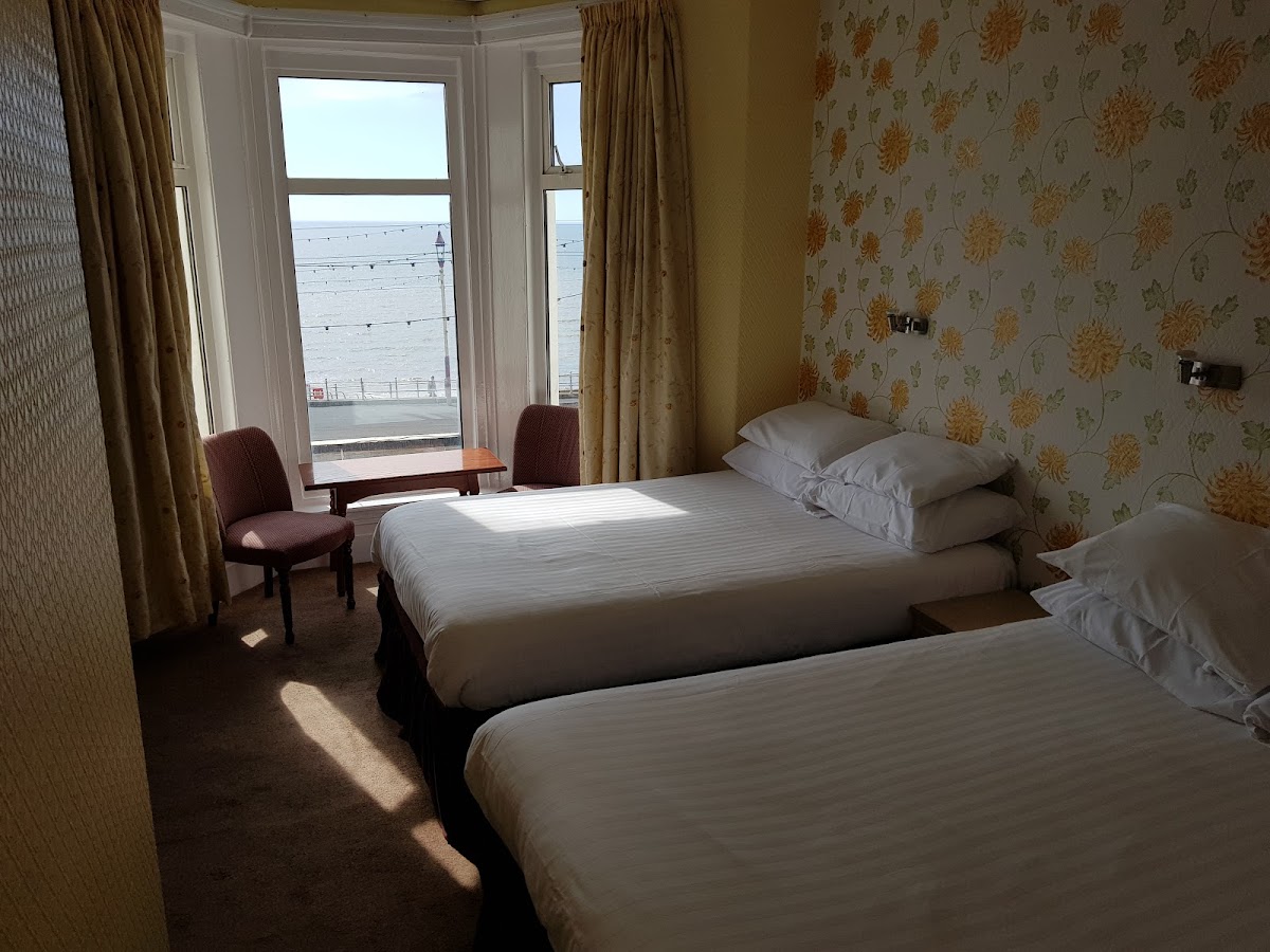 Room 8