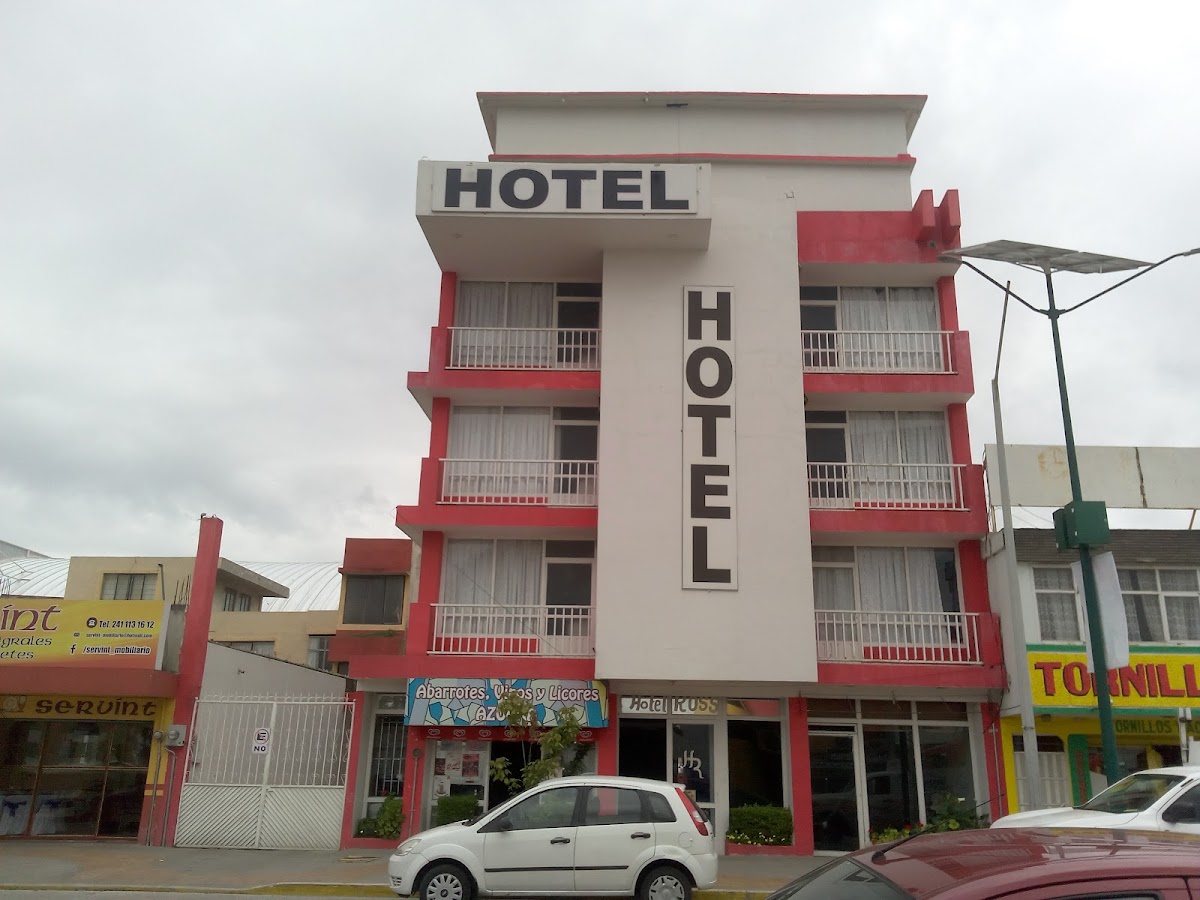 Hotel Ross