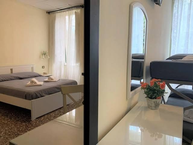 Room 4