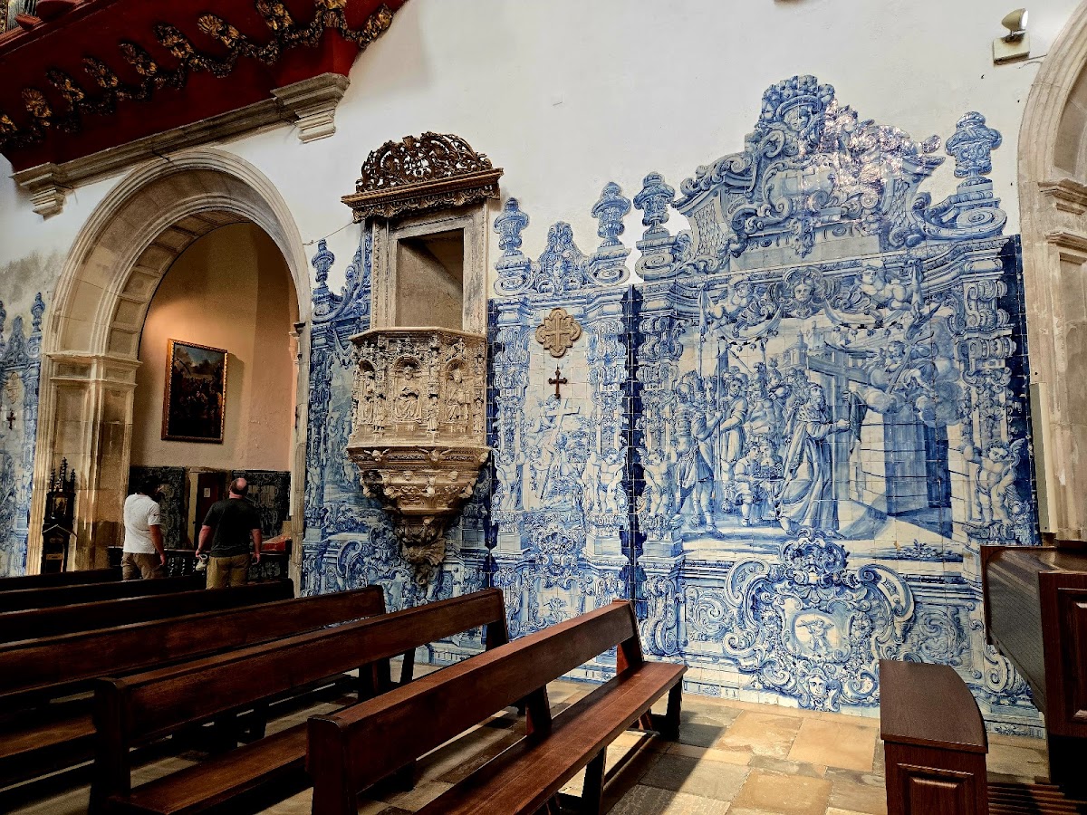 Santa Cruz Church