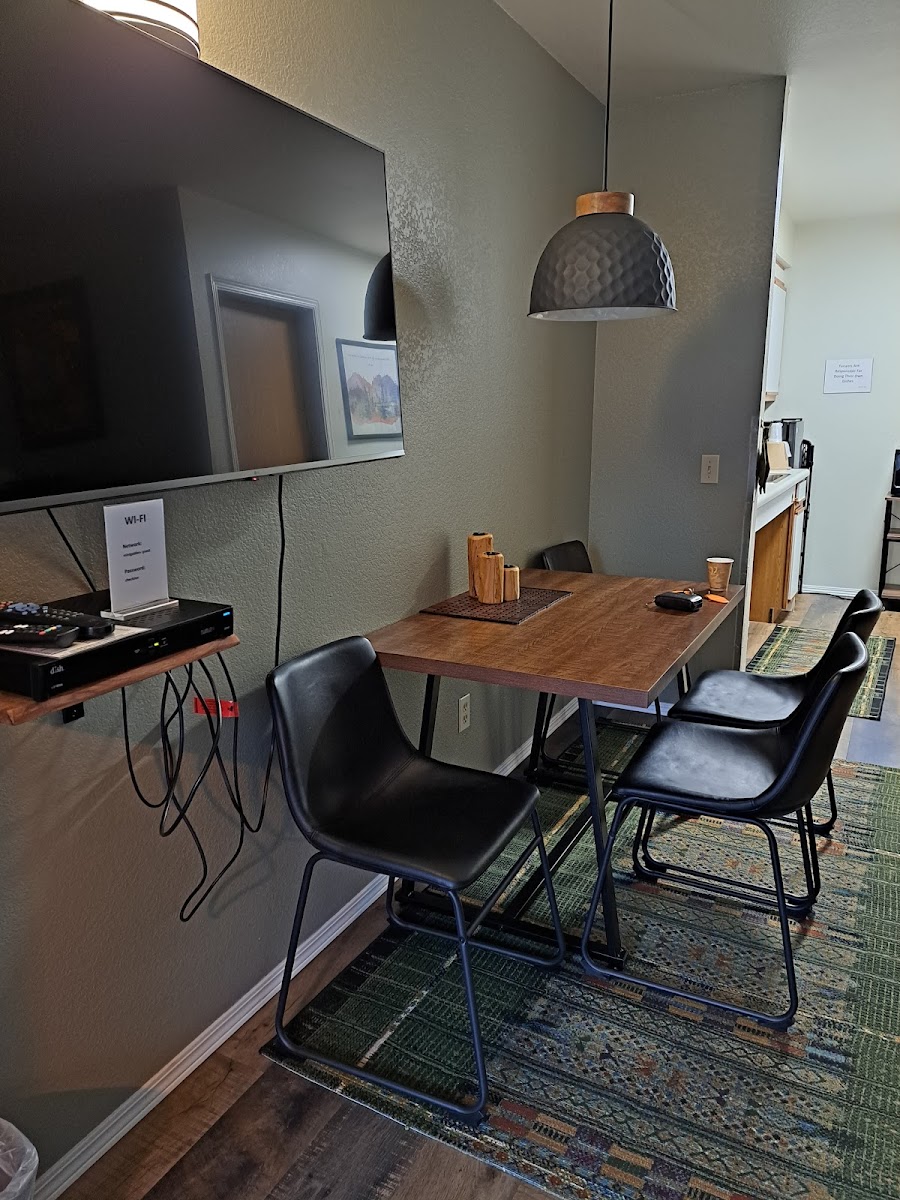 Room 8