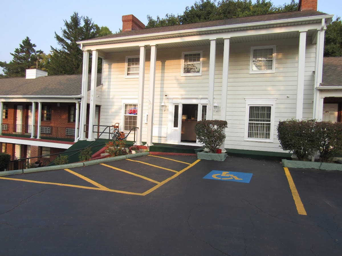 Boardman Inn