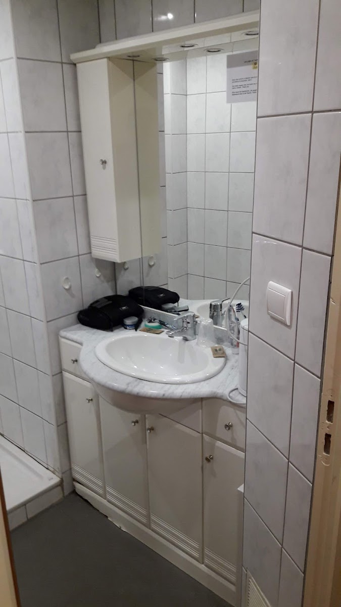 Room 5
