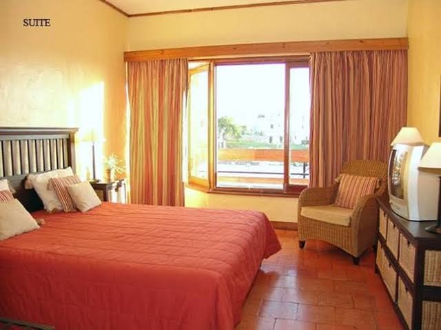 Room 9
