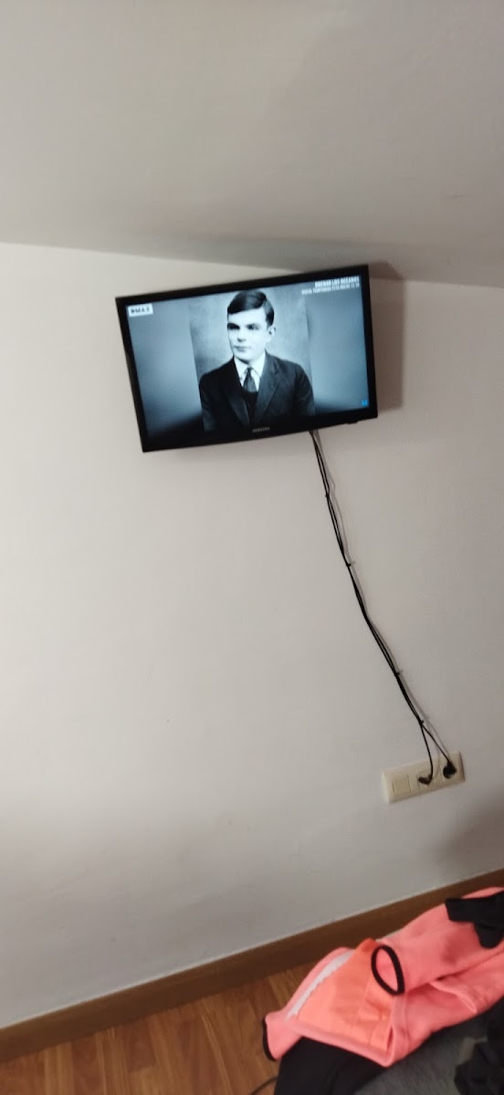 Room 9