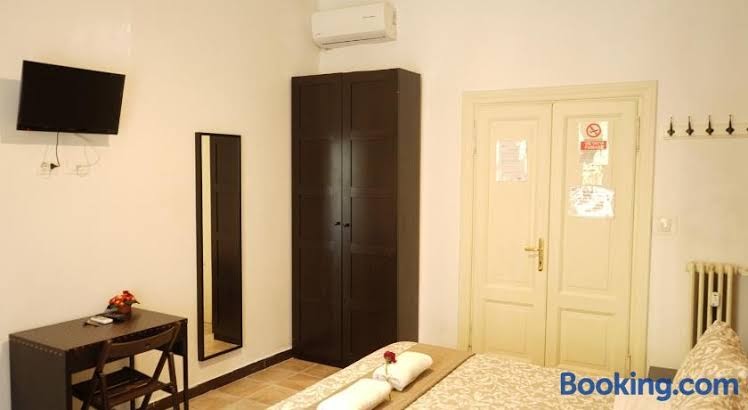 Room 8