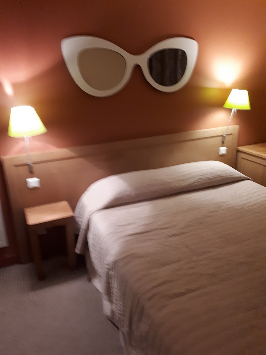 Room 5