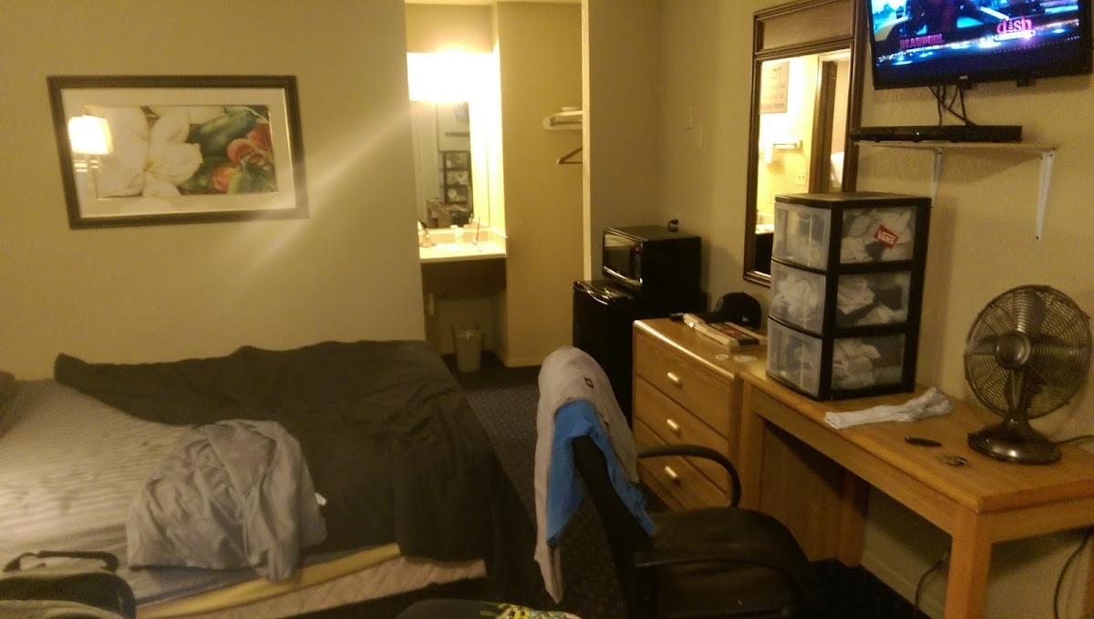 Room 8