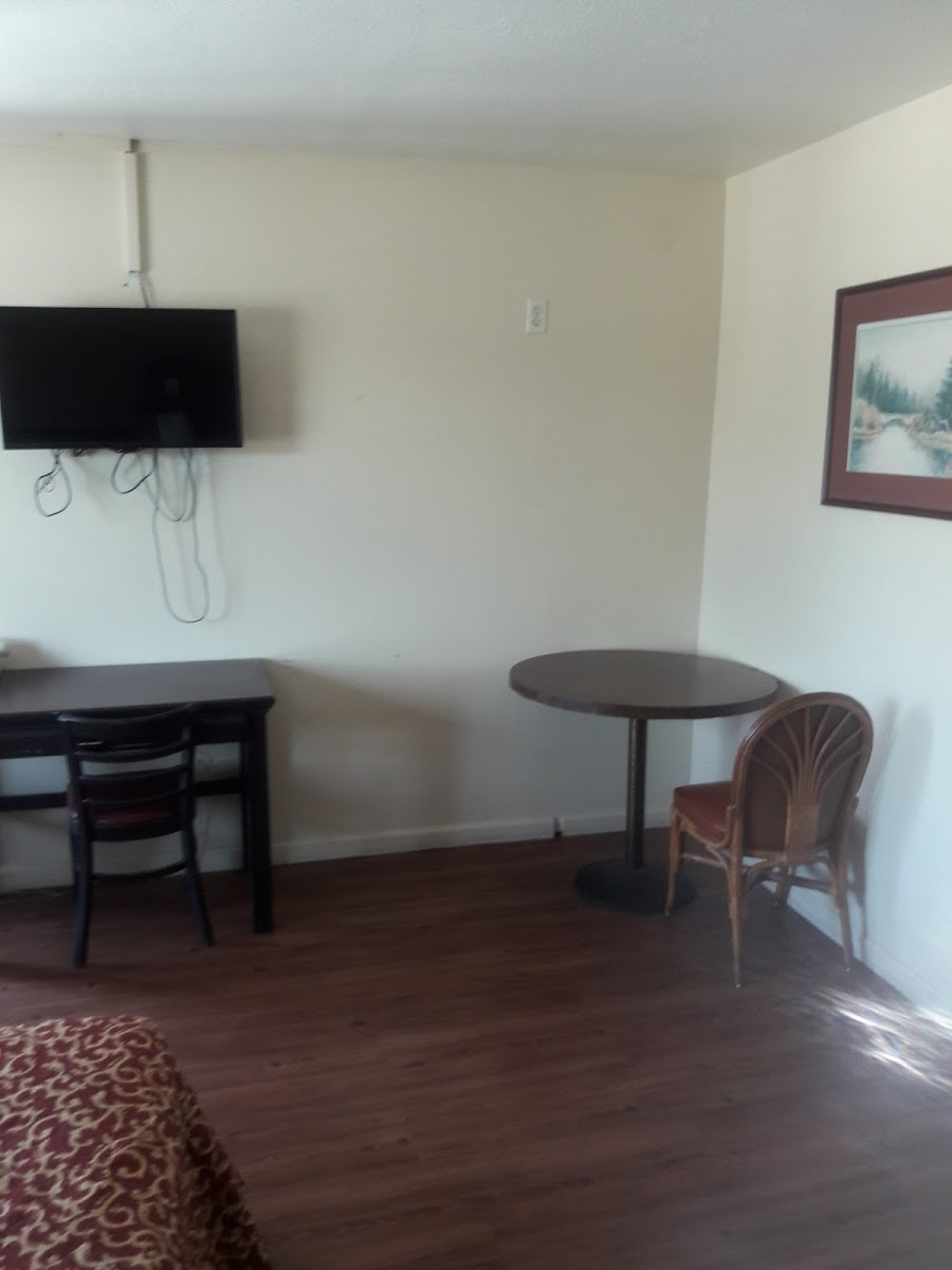 Room 4