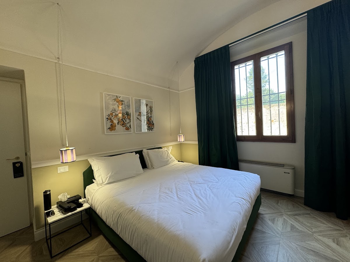 Room 1