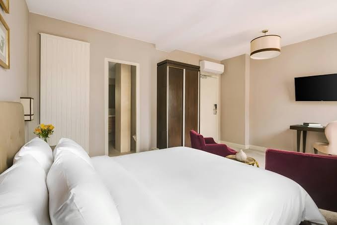Room 6