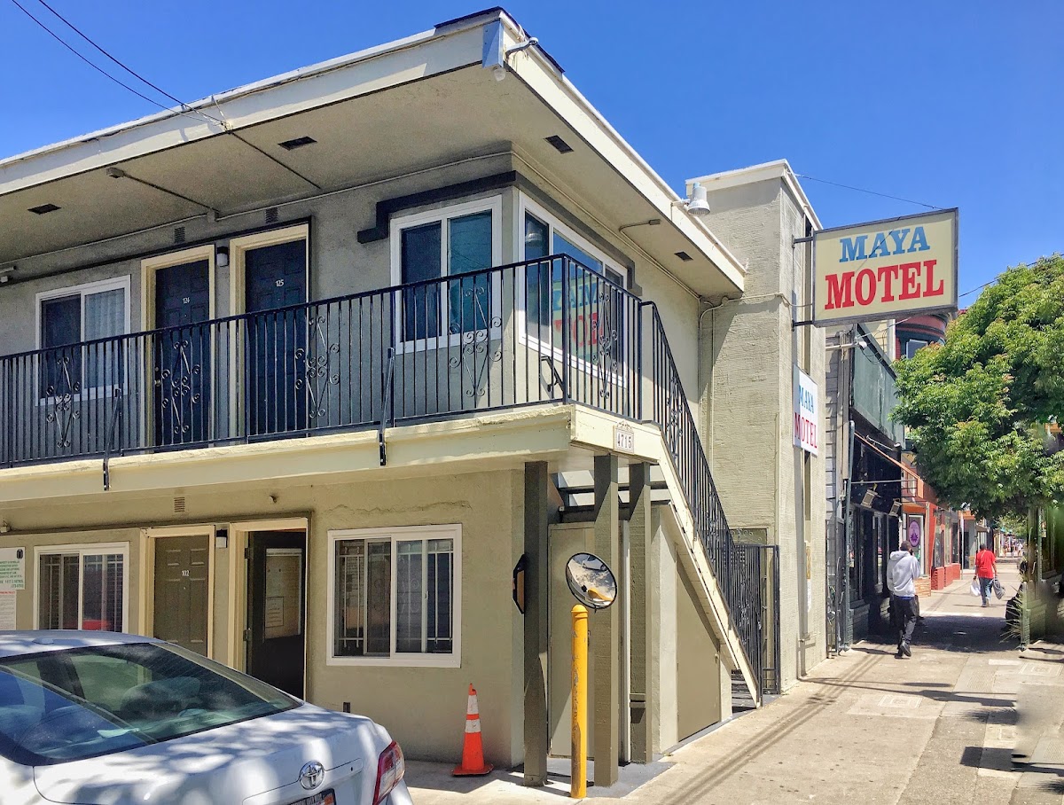 Maya Motel