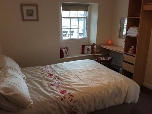 Room 7