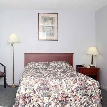 Room 9