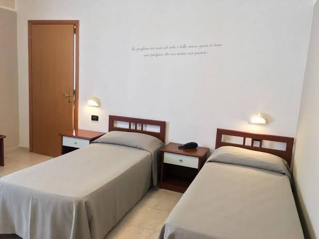 Room 5