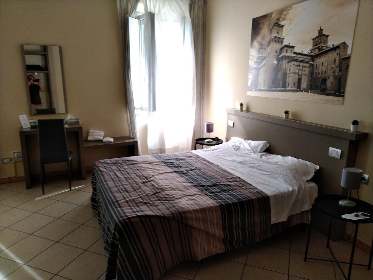 Room 9