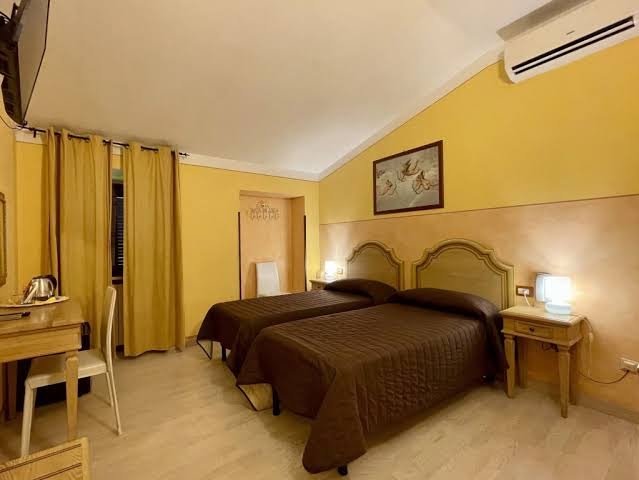 Room 6