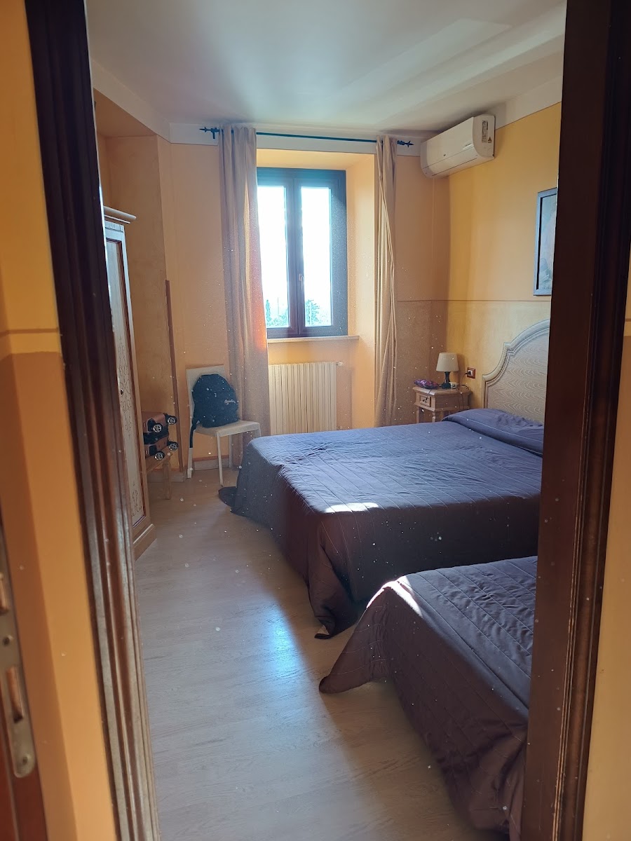Room 9