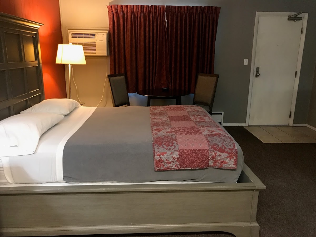Room 4