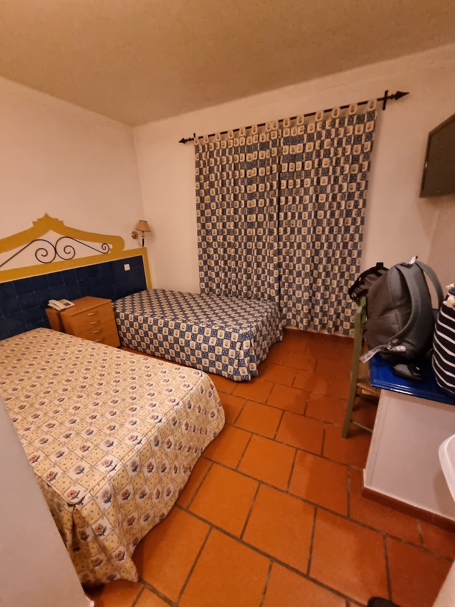 Room 9