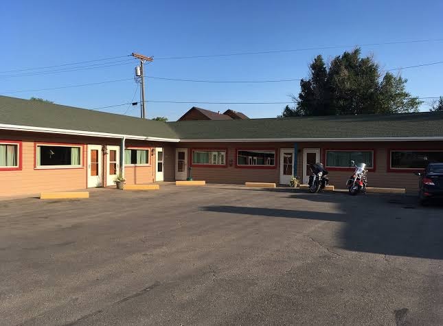 Country Side Inn