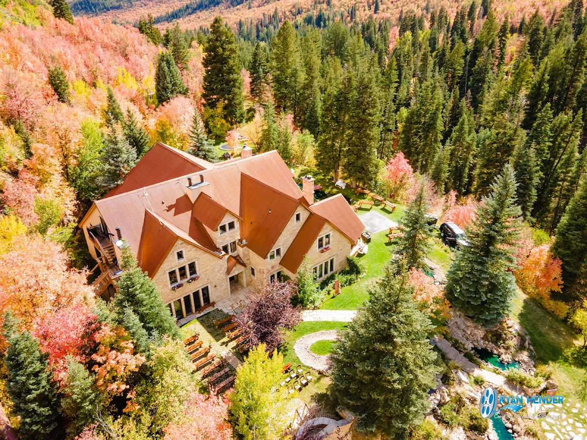 Stone Hill Lodge
