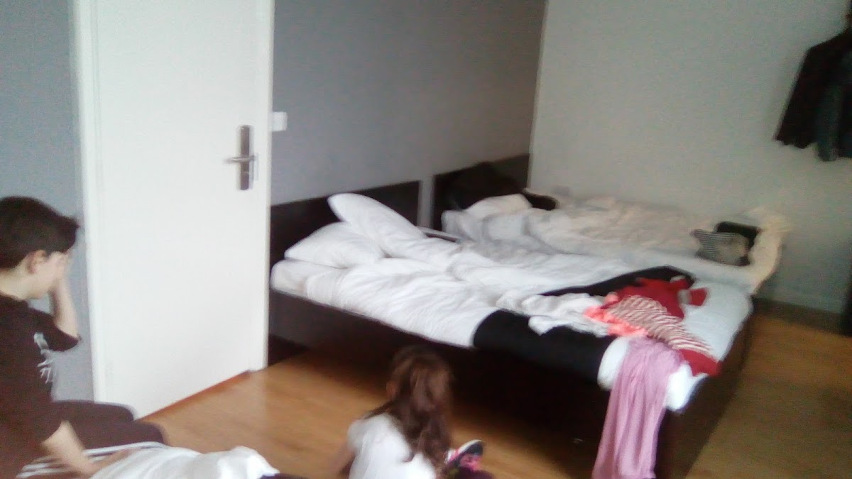 Room 9