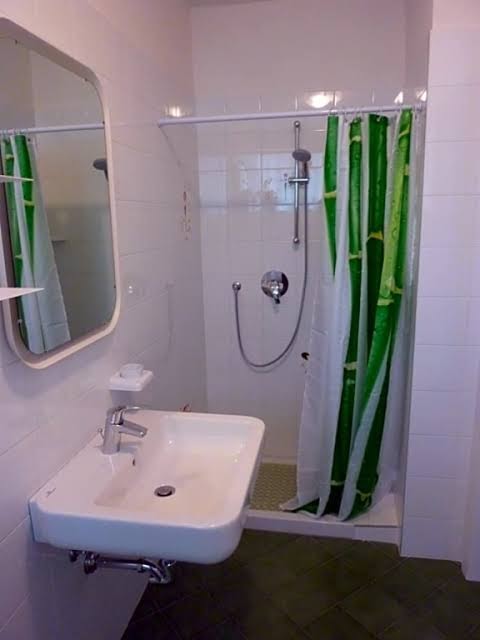 Room 2