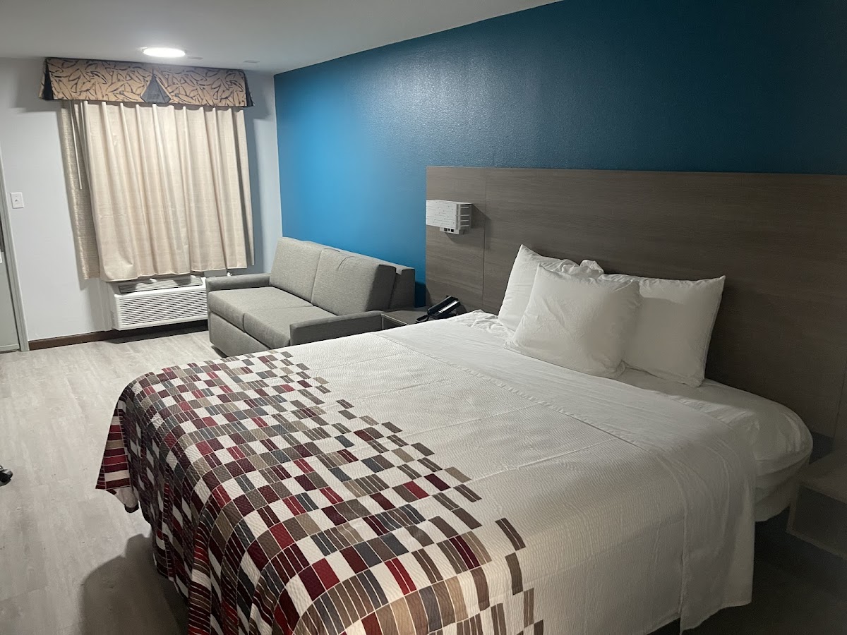 Room 7