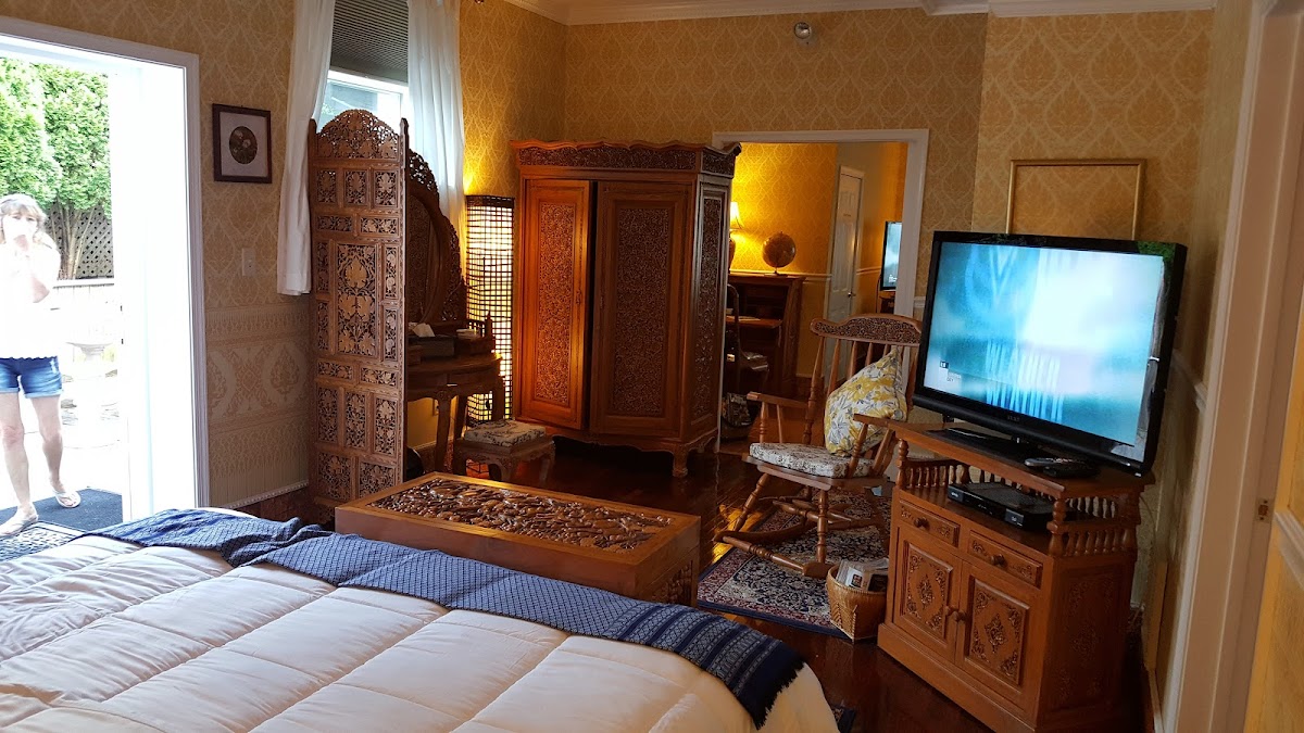 Room 9