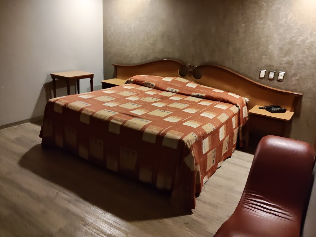 Room 1