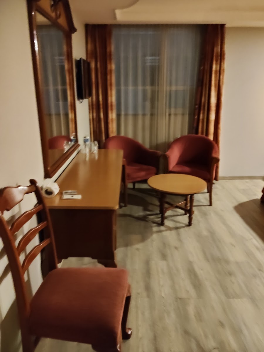 Room 3