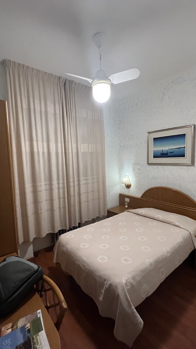 Room 3