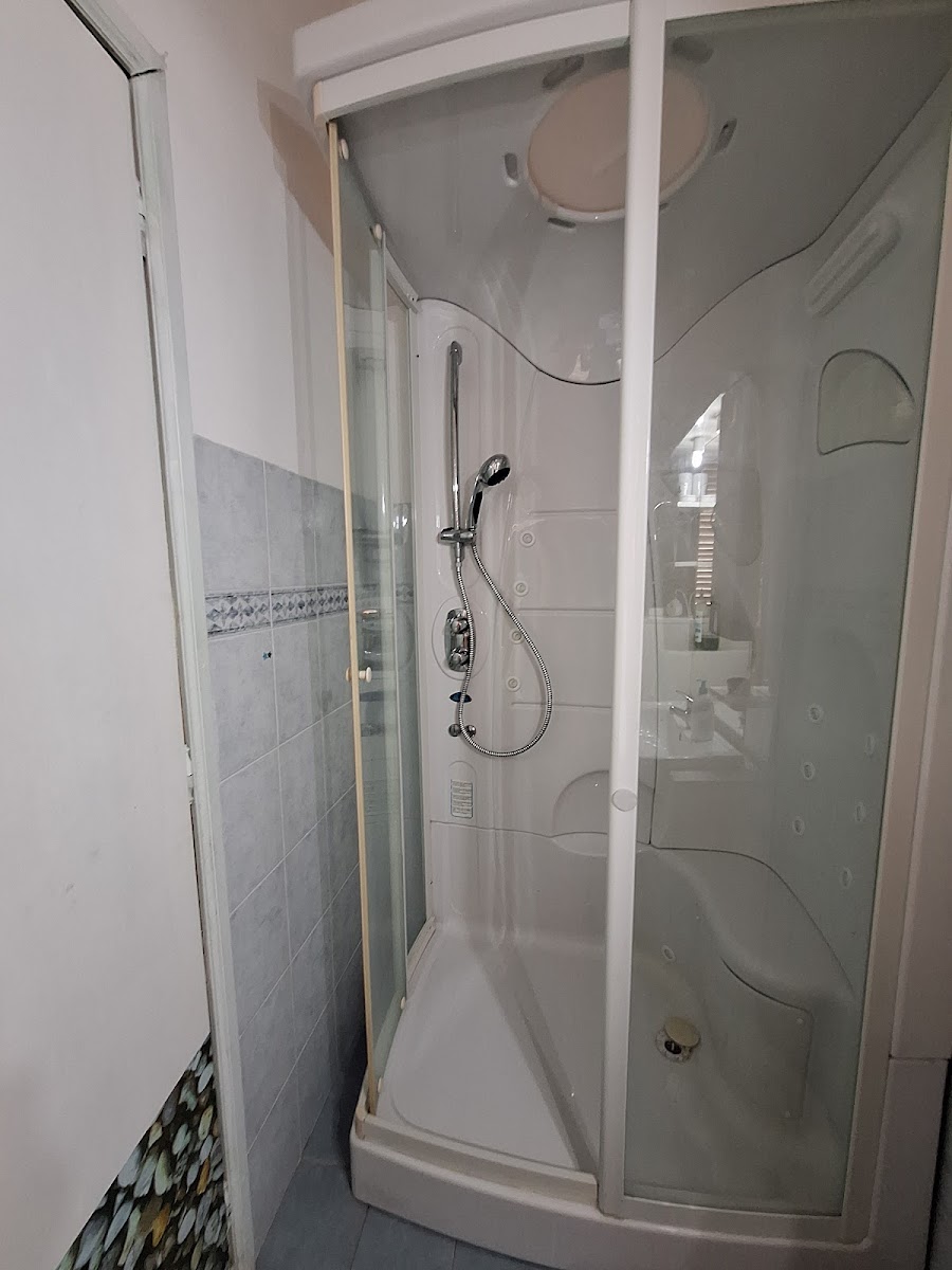 Room 6