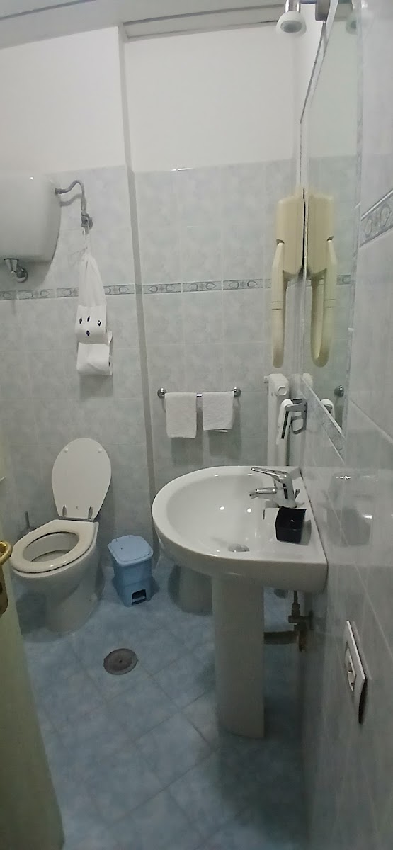 Room 9