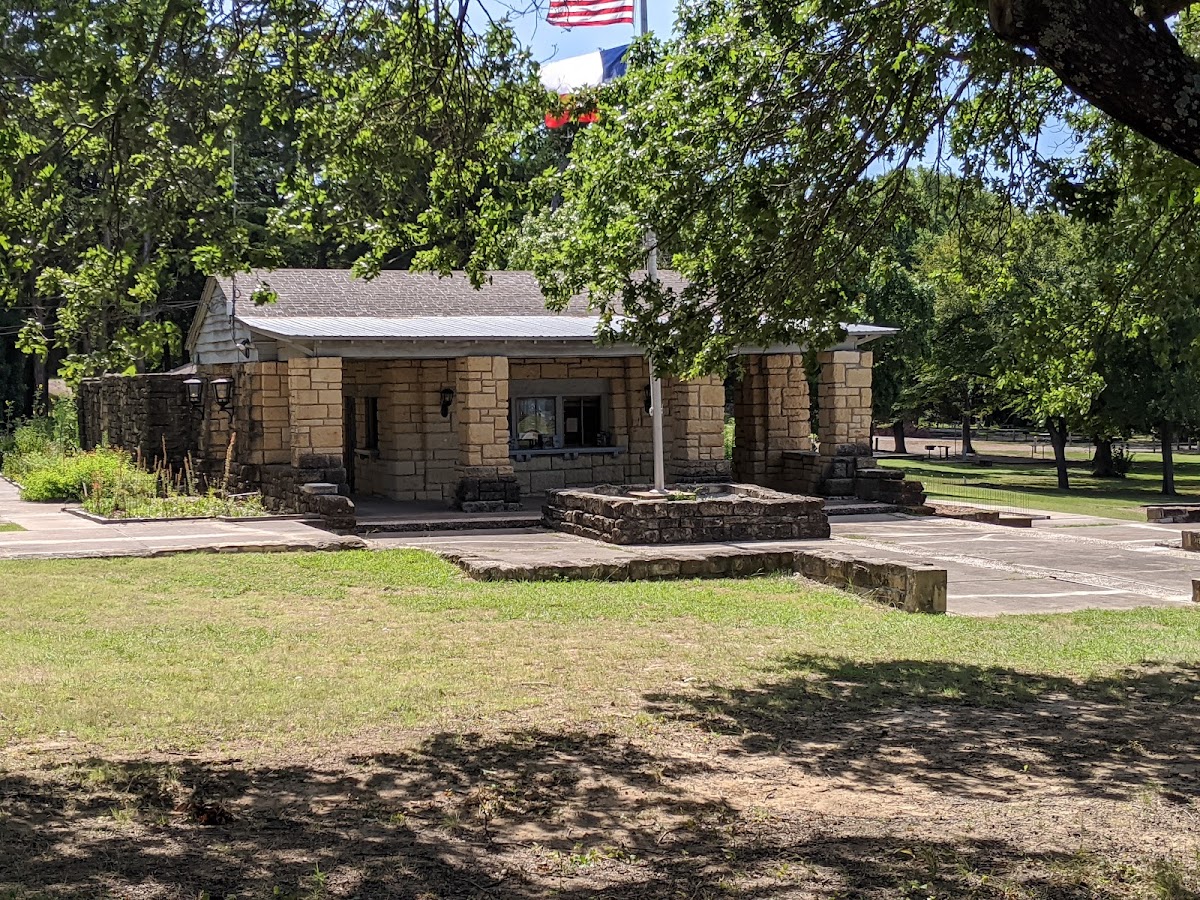 Bonham State Park