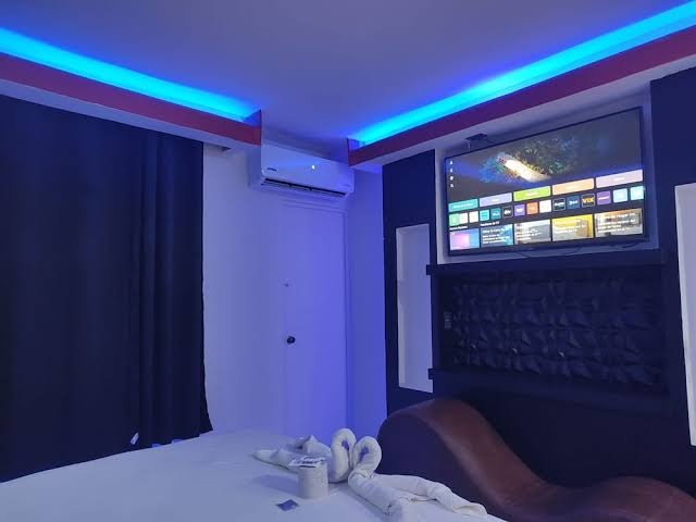 Room 3
