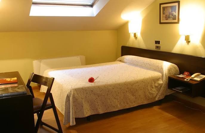 Room 2