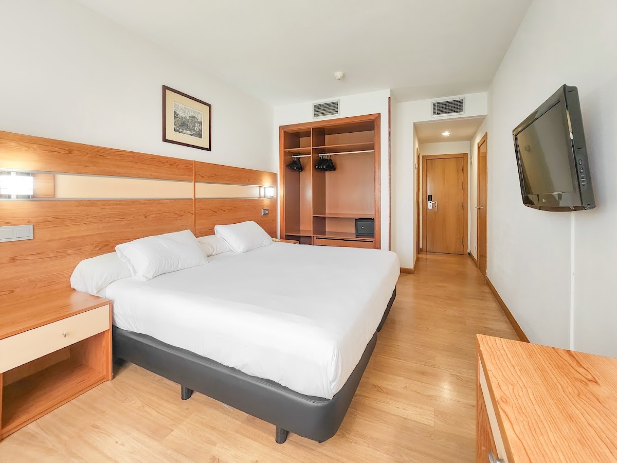 Room 7